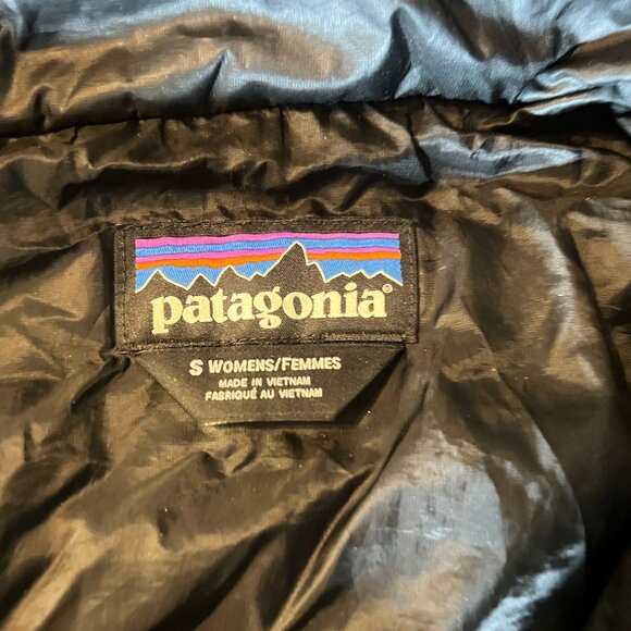 Patagonia Womens Black Quilted Insulated Vest S Lightweight Warm Layering read - Picture 12 of 15